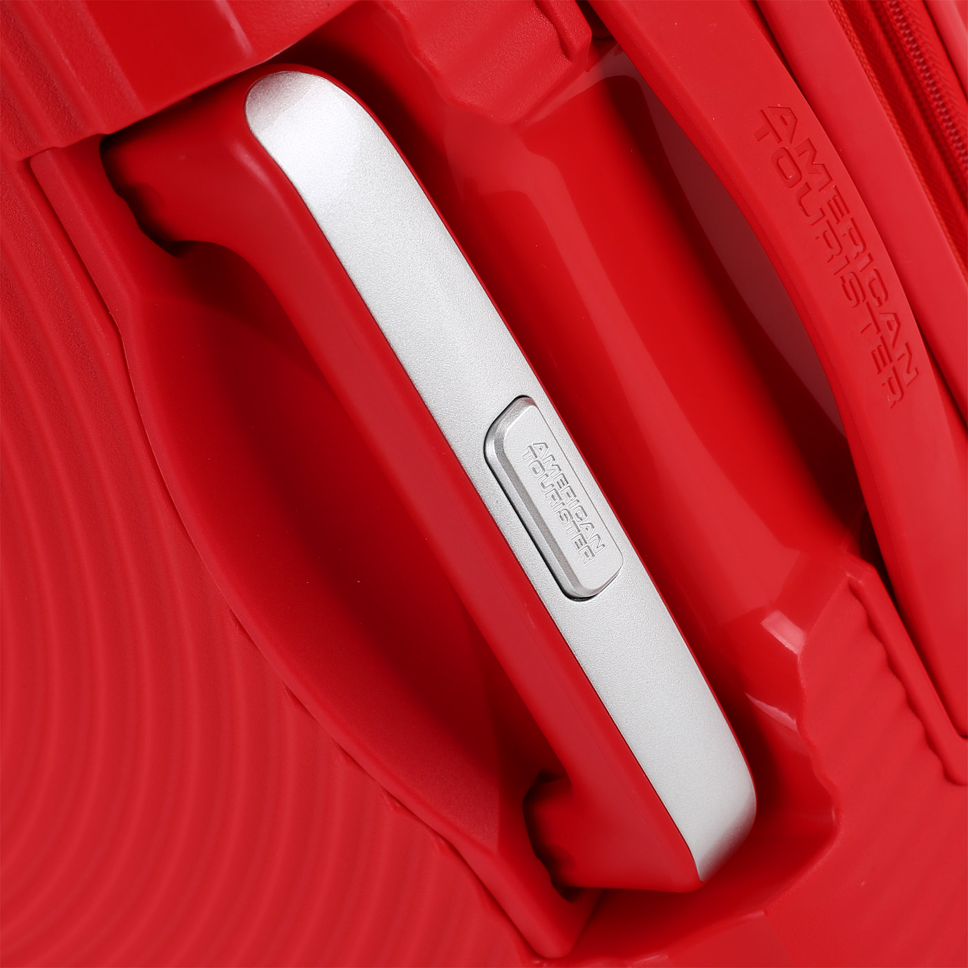 Чемодан American Tourister Soundbox