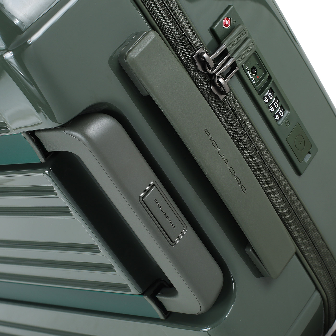 Чемодан для ручной клади из поликарбоната Piquadro PQ Light