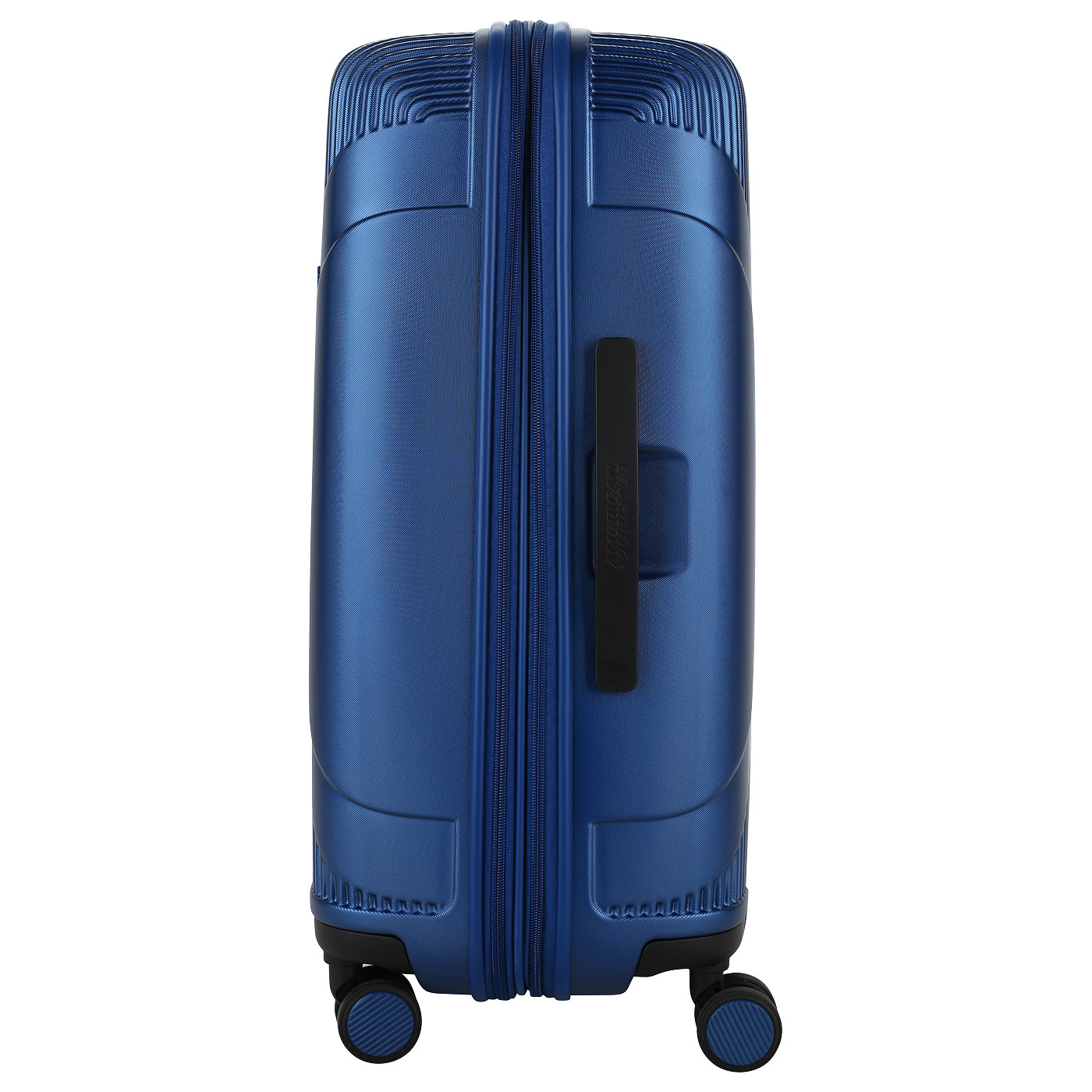 Чемодан средний M из поликарбоната с кодовым замком American Tourister Modern Dream