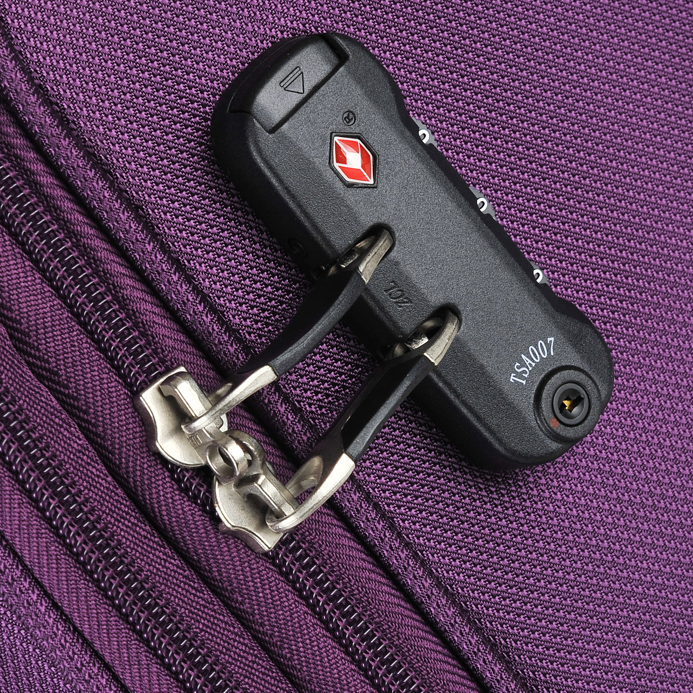 Чемодан средний M тканевый Ricardo Dana Point