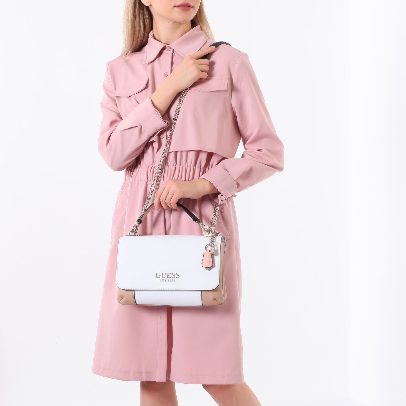 Сумка на магнитных кнопках Guess Holly