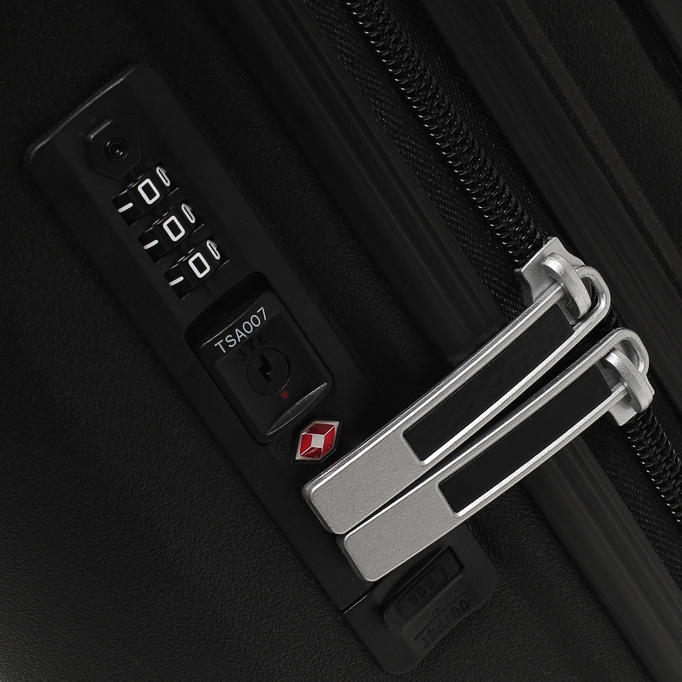 Чемодан маленький S из полипропилена Sun Voyage Elite