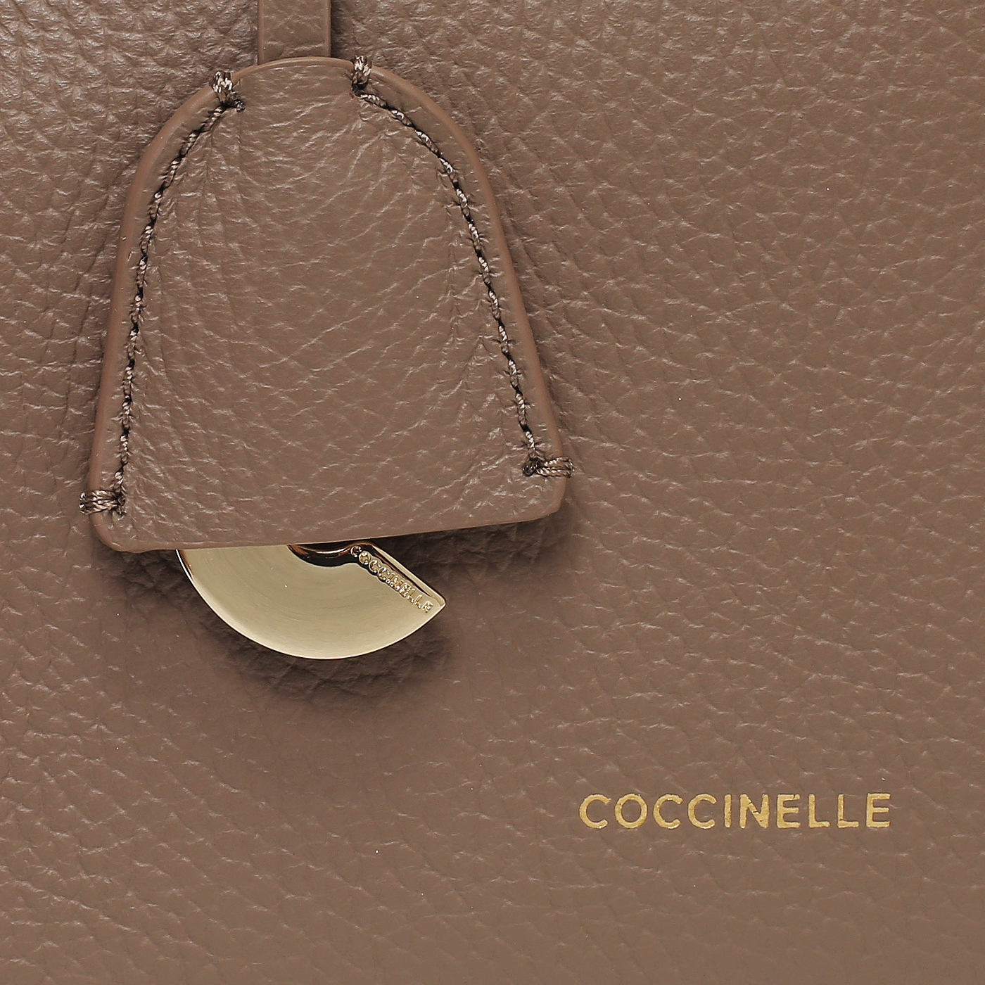 Кожаная сумка Coccinelle CoccinelleKliche